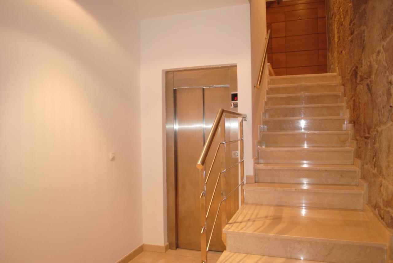Exclusivo Apartamento En Edificio Historico Pontevedra Exterior photo